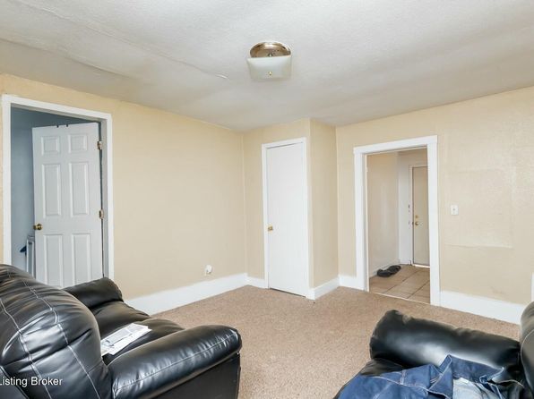 louisville-kentucky-2082374346 picture