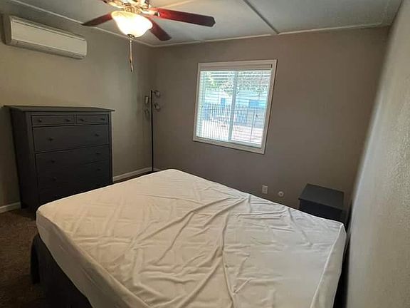 5th image of 5126 Embassy Pl #3