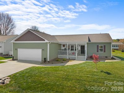 432 Sassafras Dr, Hendersonville, NC, 28739