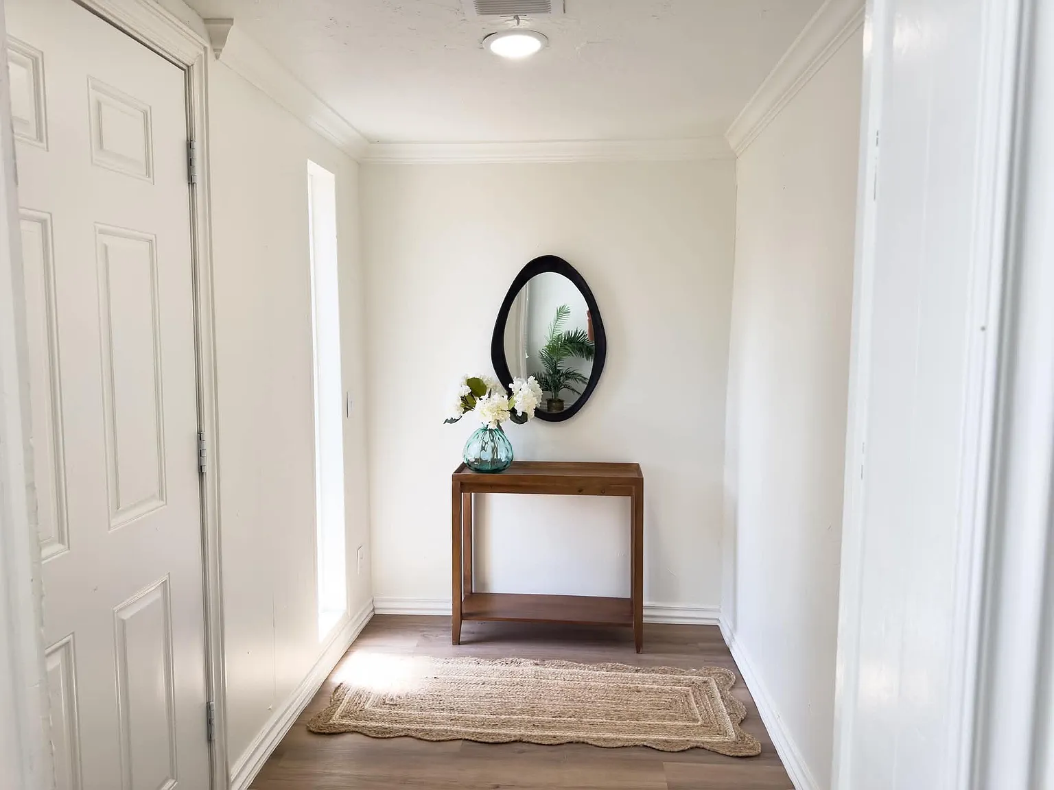 3 bed, 1081 sqft, $1,550 — Photo 3