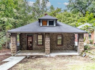 417 Braddock Rd, Pittsburgh, PA 15221