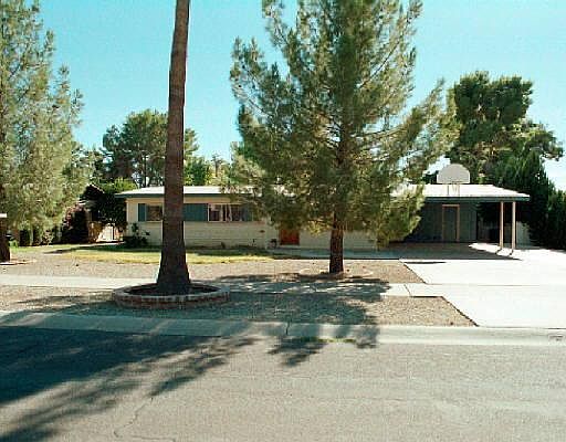 1st image of 417 W PALM Lane