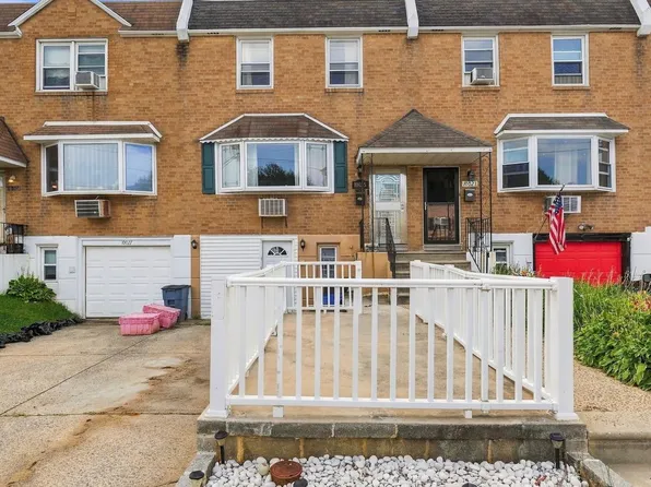 10025 S Canterbury Rd, Philadelphia, PA 19114