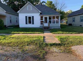 847 Walnut St, Clinton, IN 47842