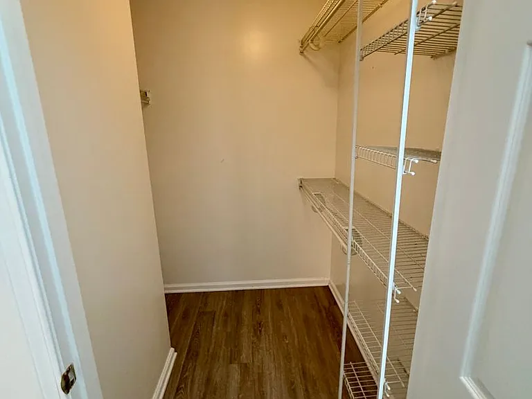9119 Laird St — Photo 10
