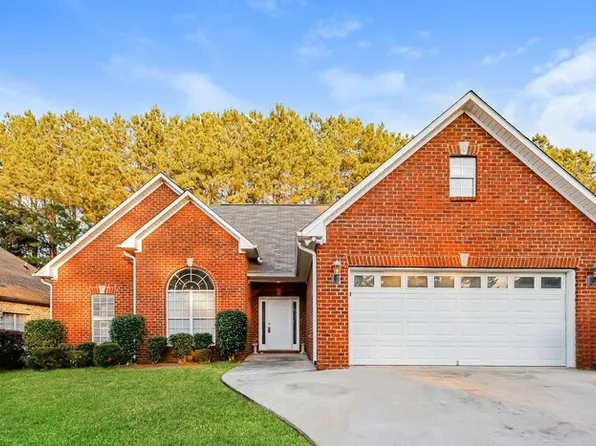 138 Daventry Dr, Calera, AL 35040