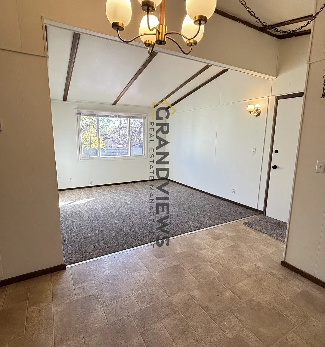 1 bed, 700 sqft, $800 — Photo 1