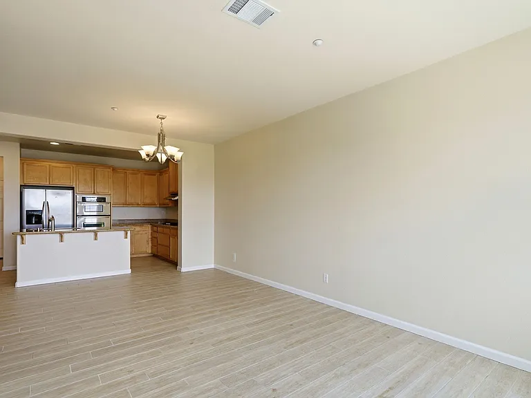 5206 Fioli Loop — Photo 41