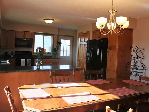 2nd image of 1225 Rosewood Trl