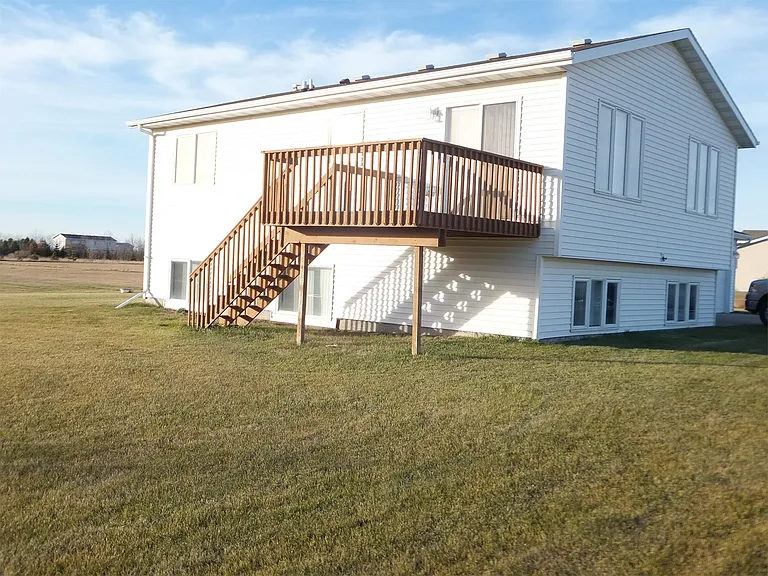 8430 Sage Dr — Photo 14