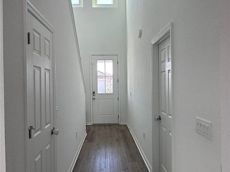 2345 Treasure Hill St — Photo 4