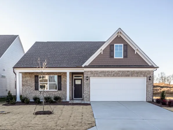 32 Quilting Dr #215, Benson, NC 27504