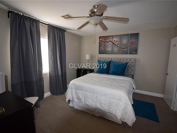 4th image of 1029 Sweeping Vine Ave