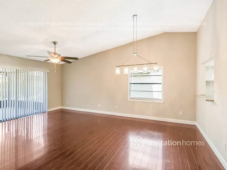 6708 Commodore Way — Photo 7