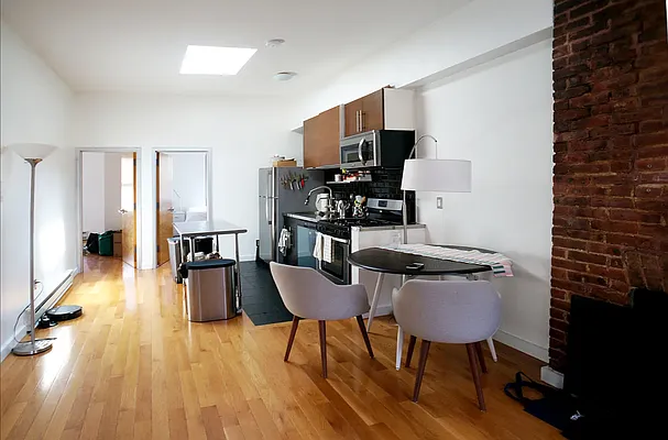 Rented by Living New York | media 17