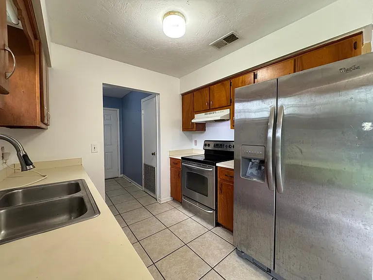 8417 Goldkist Blvd SW — Photo 2