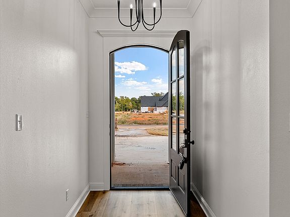 2nd image of 367 Ridge Dr