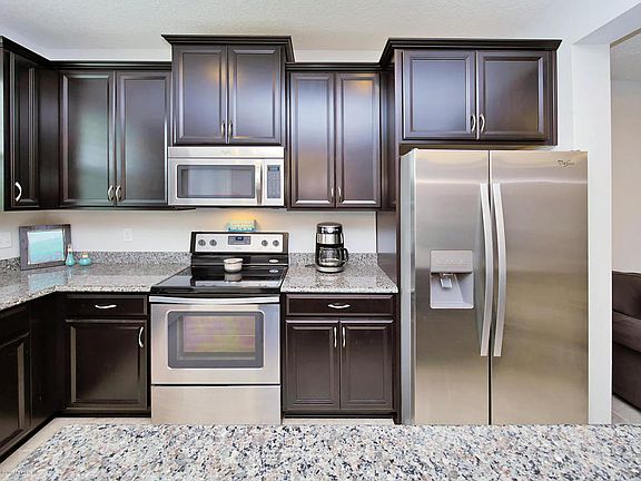 4th image of 160 Nelson Ln