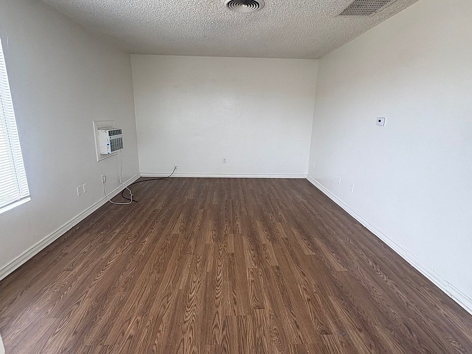 1st image of 2031 McCray St #2