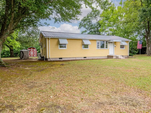 407 Conwell Rd, Pleasant Hill, NC 27866