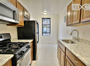 3206 47th St #3H, Astoria, NY 11103