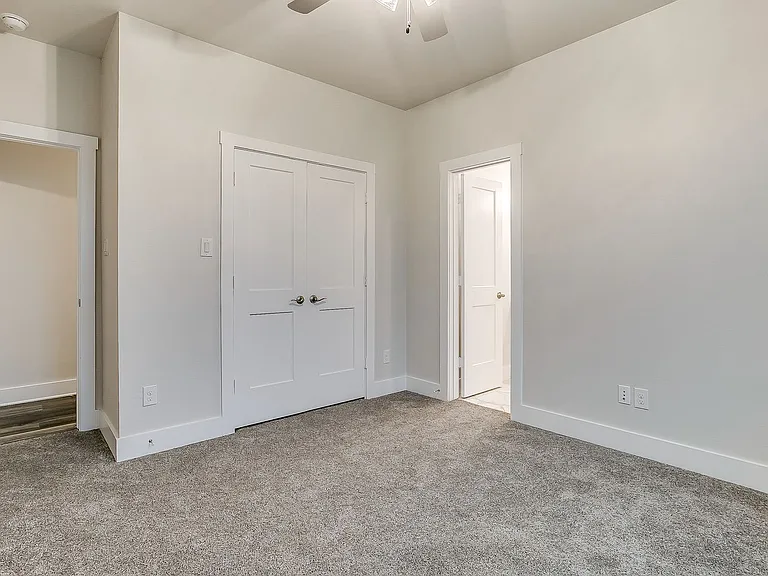 3145 Forest Park Blvd — Photo 34