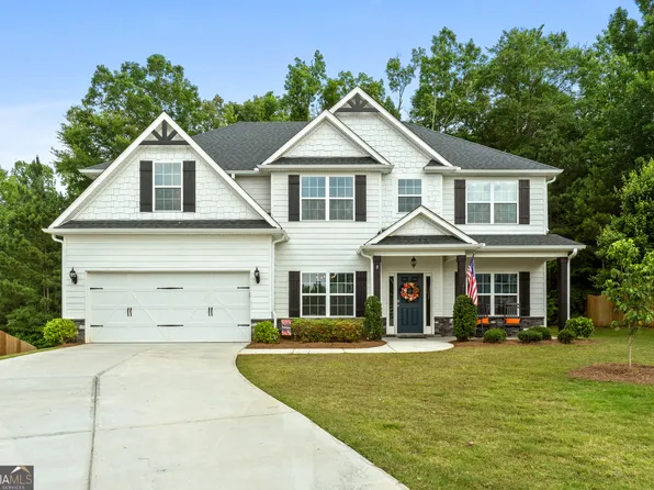 8 Saint Charles Ave, Sharpsburg, GA 30277