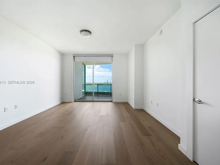 900 Biscayne Blvd — Photo 31
