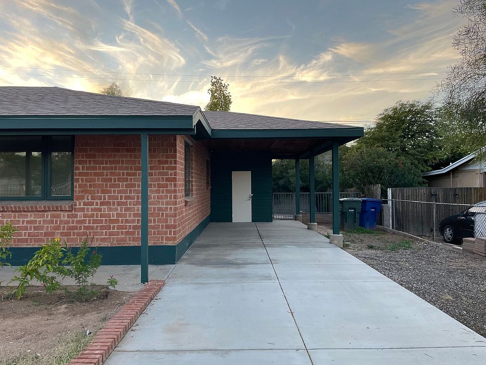 1st image of 2309 N Avenida El Capitan