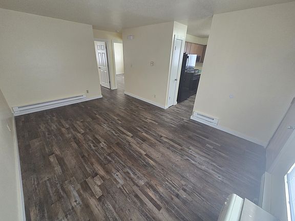 5th image of 904 Hill St #214