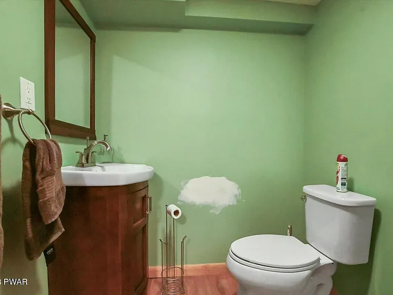 853D Spring Hill Rd — Photo 30