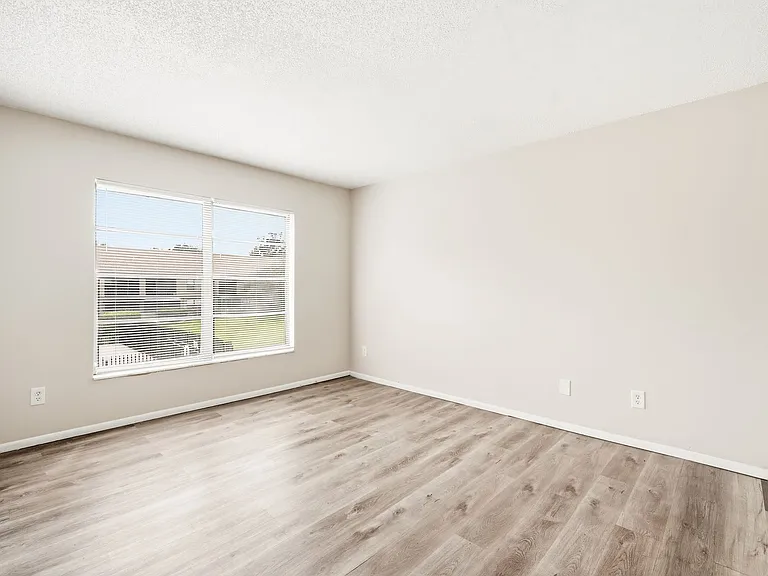 4991 Puritan Cir #522 — Photo 14