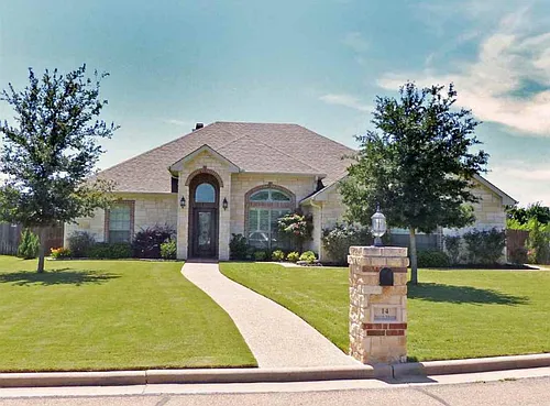 14 N Shore Cir Photo 1