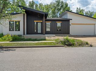 5585 Golf Dr, Lolo, MT 59847