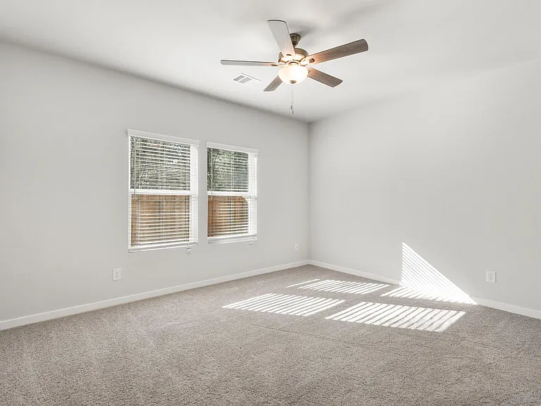 16975 Pandora Way — Photo 2