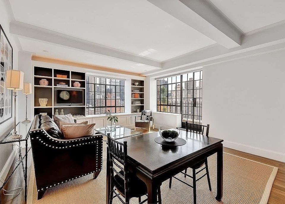 1st image of 10 Park Ave #24J