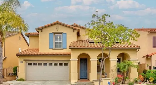 2551 Holly St Photo 1