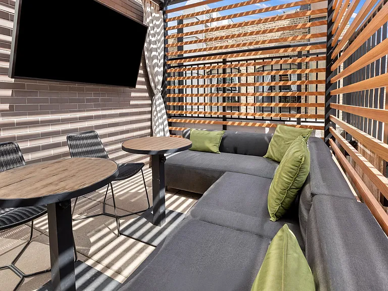 Flair Tower Apartments — Photo 21