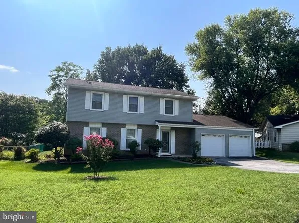 7947 Trafalgar Ct, Severn, MD 21144