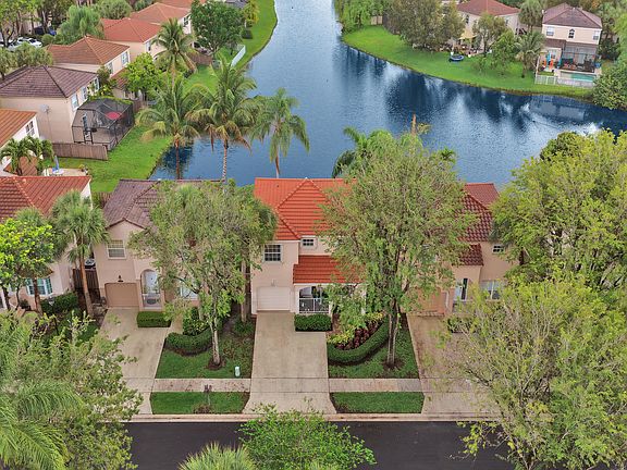 4th image of 1264 NW 110th Avenue