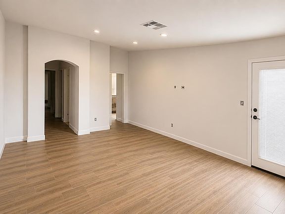 4th image of 10753 E 45th Pl