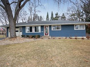 209 Colleen Ave, Shoreview, MN 55126