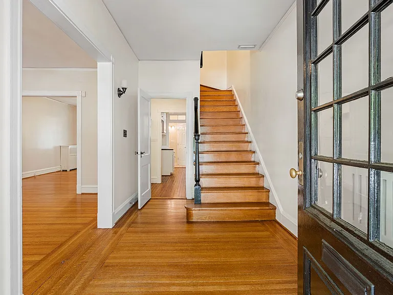 3209 Patterson Ave — Photo 4