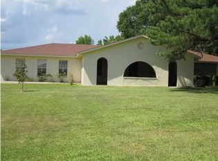 1314 Dunn Pease Rd, Raymond, MS 39154
