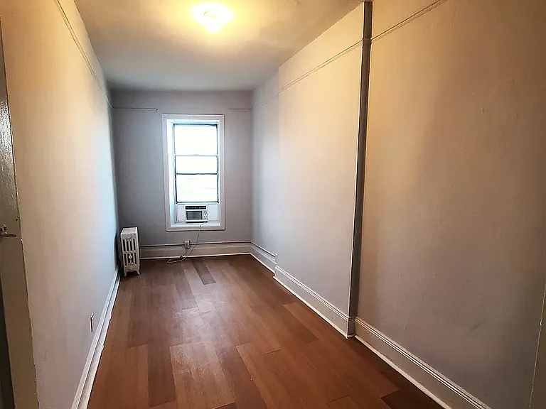 208 Broadway #4 — Photo 10