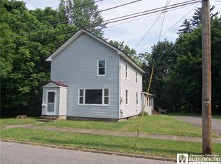 44 Spring St, Fredonia, NY 14063