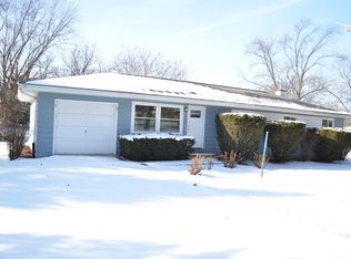 1S676 Ott Ave, Glen Ellyn, IL 60137