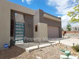 1200 Tierra Verde Loop NW, Los Lunas, NM 87031