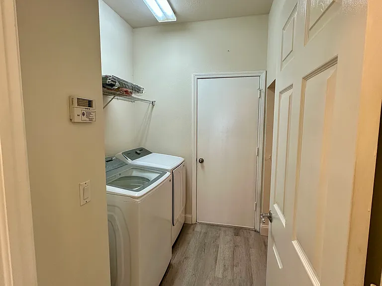 14227 Wake Robin Dr — Photo 22