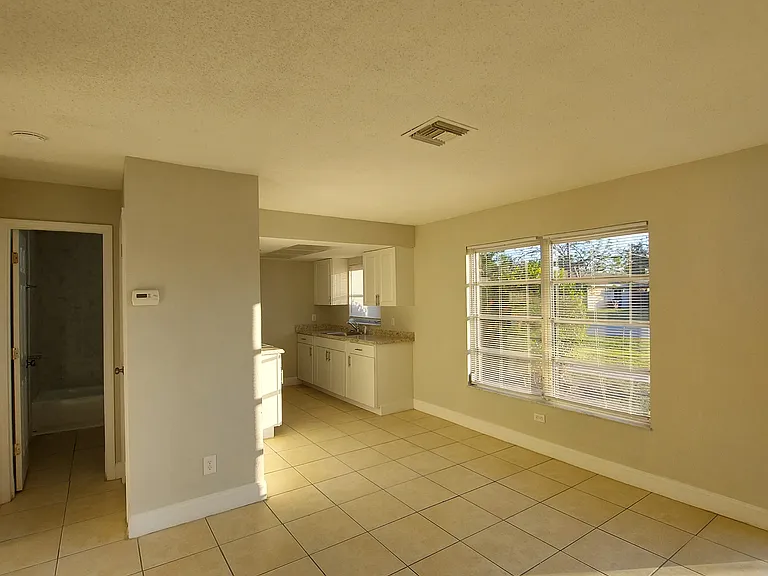 16860 Juanita Ave #B — Photo 3